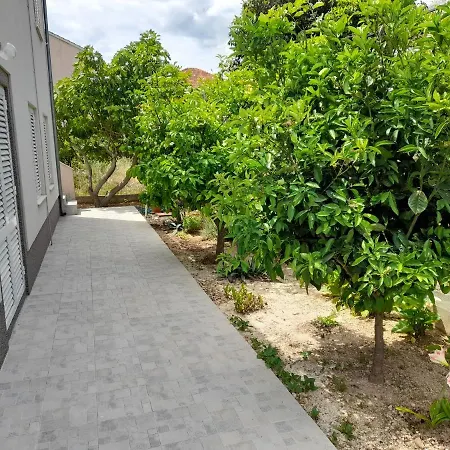 Apartmani Goran Orebic Exterior photo