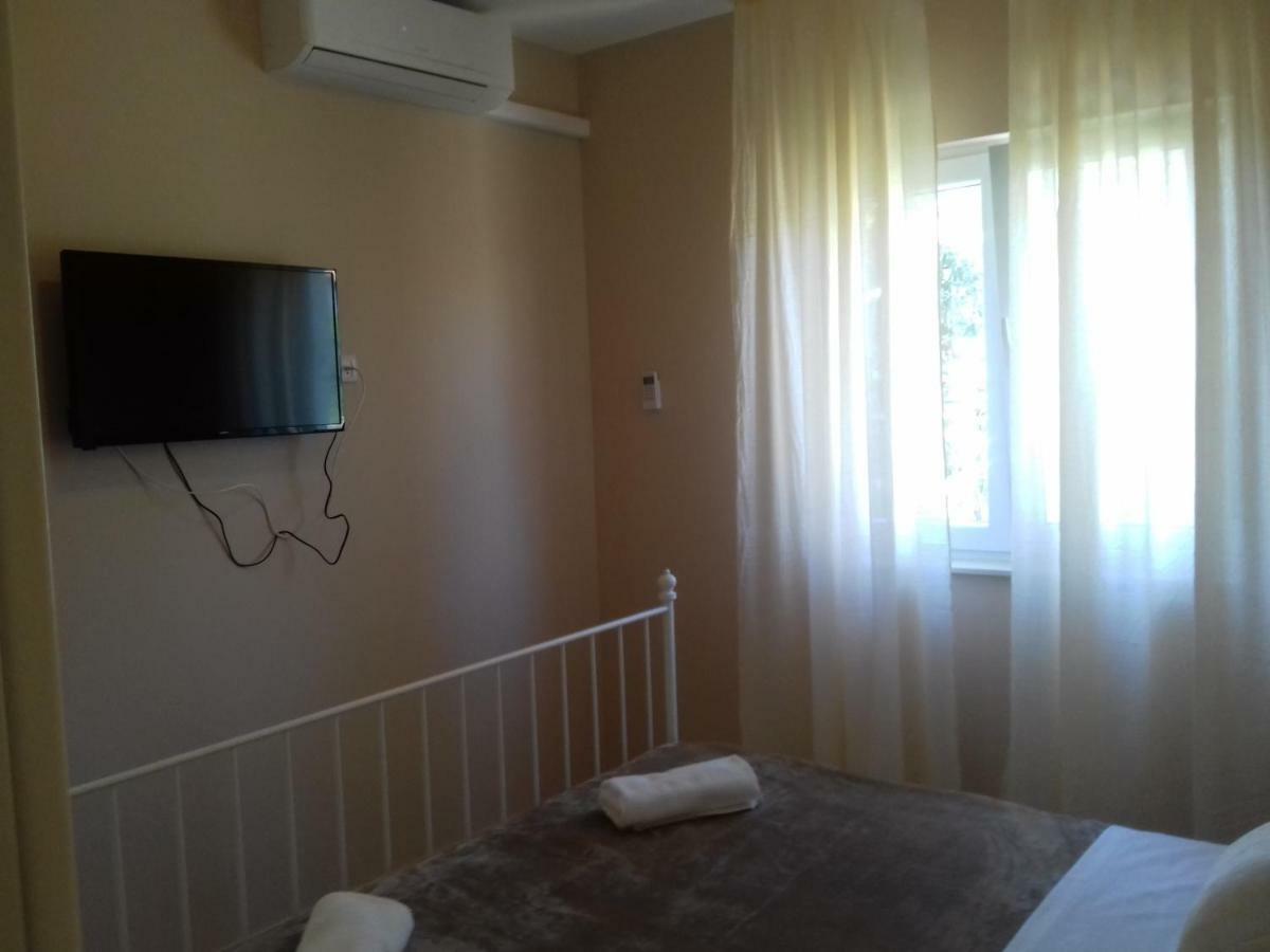 Apartment Goran