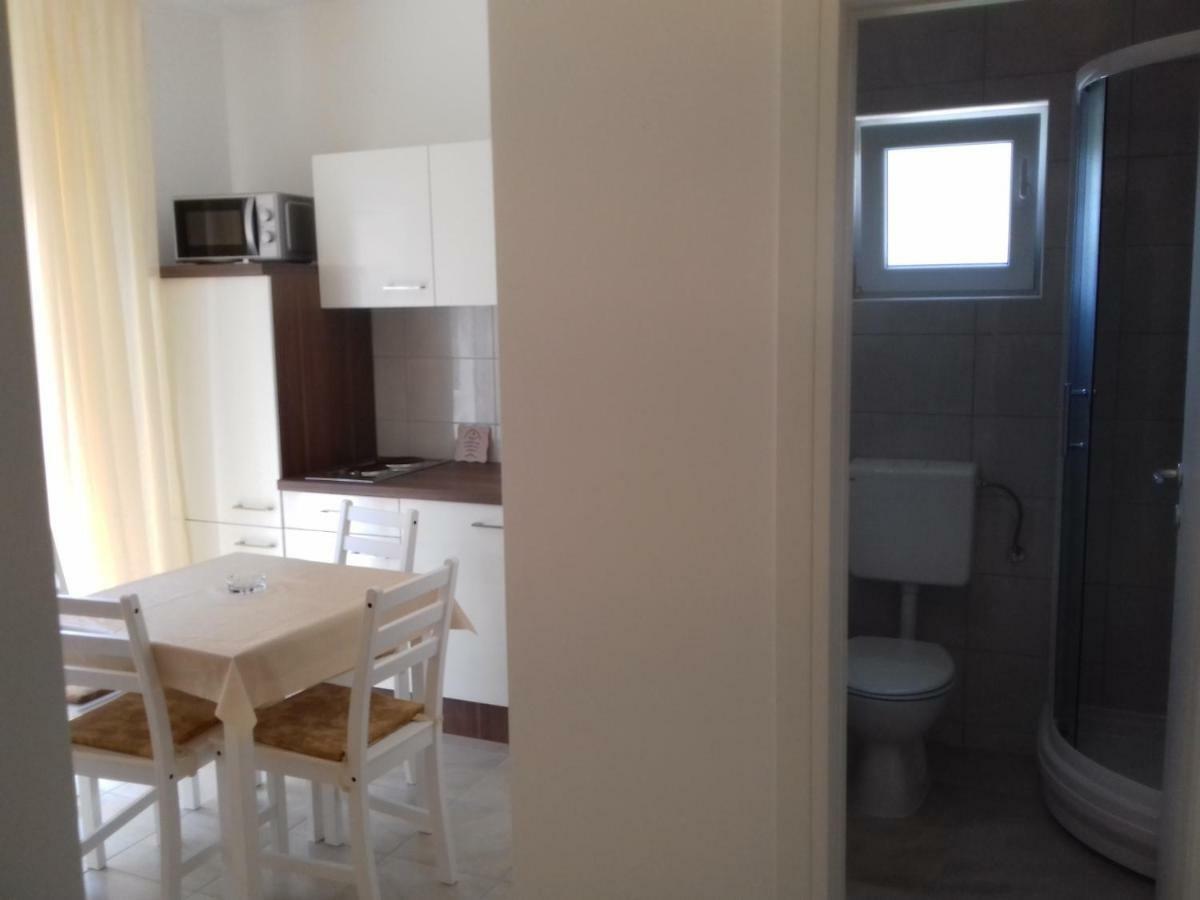 Apartment Goran